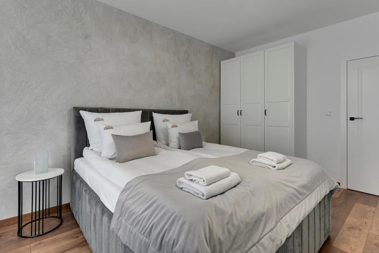 Bastion Walowa City Center & Parking By Downtown Apartments 格但斯克 外观 照片